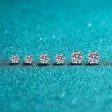 Diamond Stud Earrings .6ct Diamond Earrings, Diamonds set in Platinum